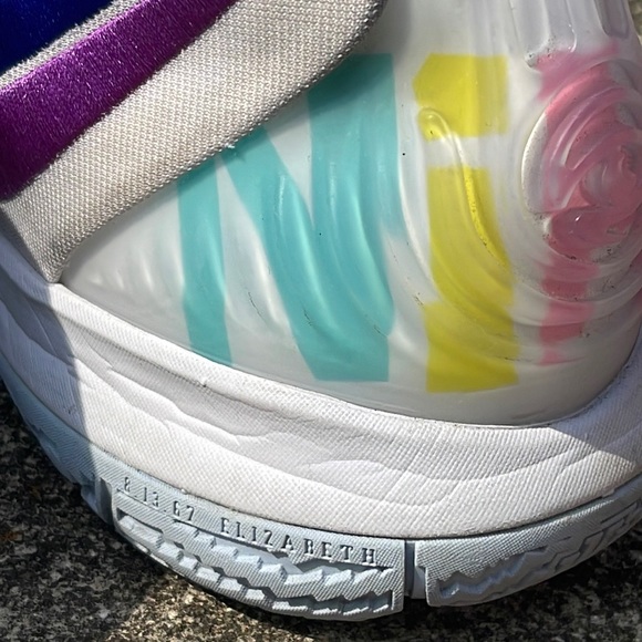 SOLD on eBay!!    Nike Kybrid S2 ‘Pineapple’ GS What the Kyrie Sneaker Size17 - Picture 13 of 16